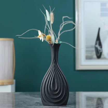 Eclipse Black Ceramic Vase